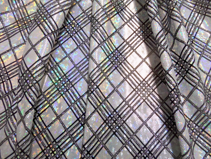 2.Silver Broken Glass Diagonal Checker
